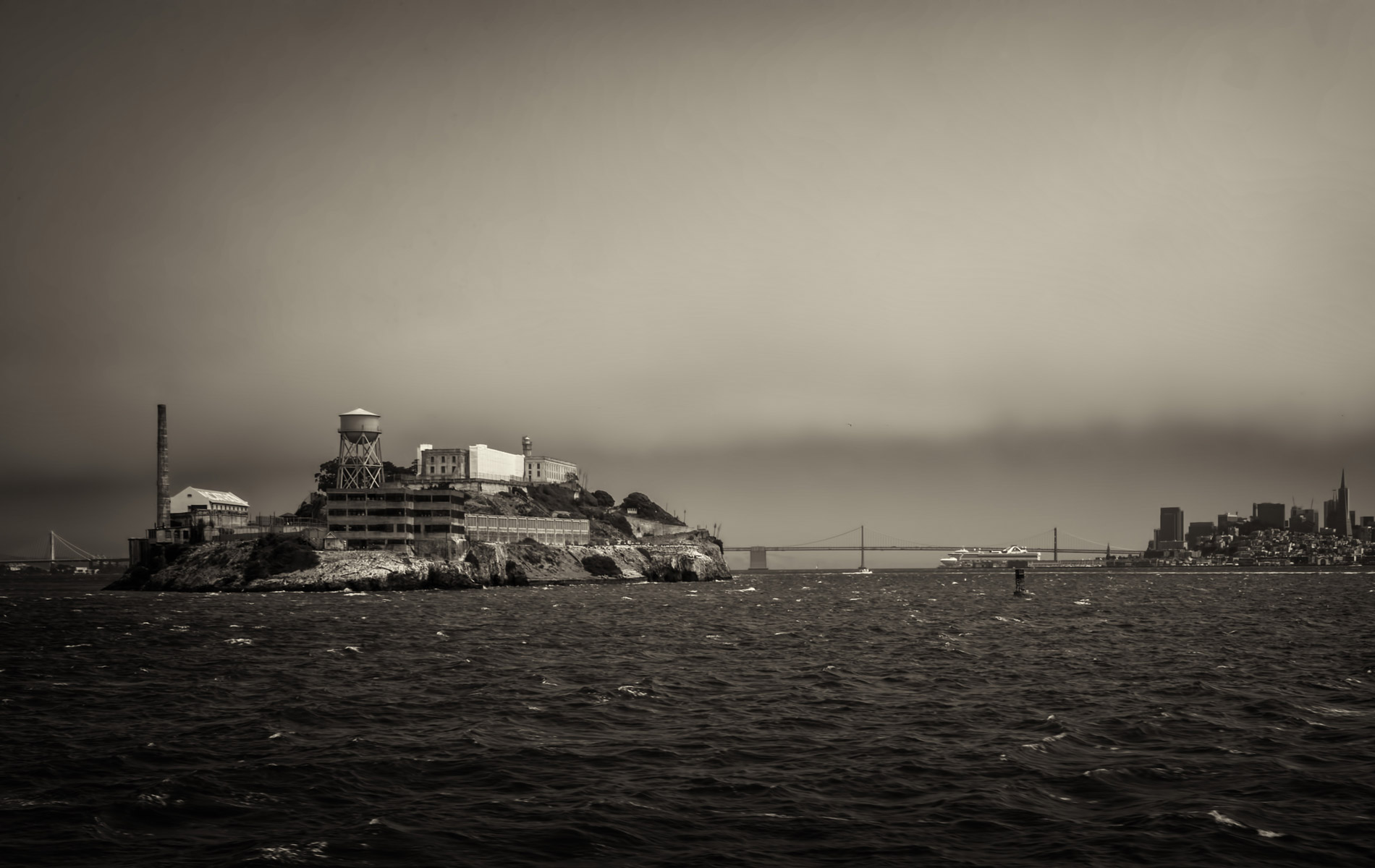 Alcatraz 002